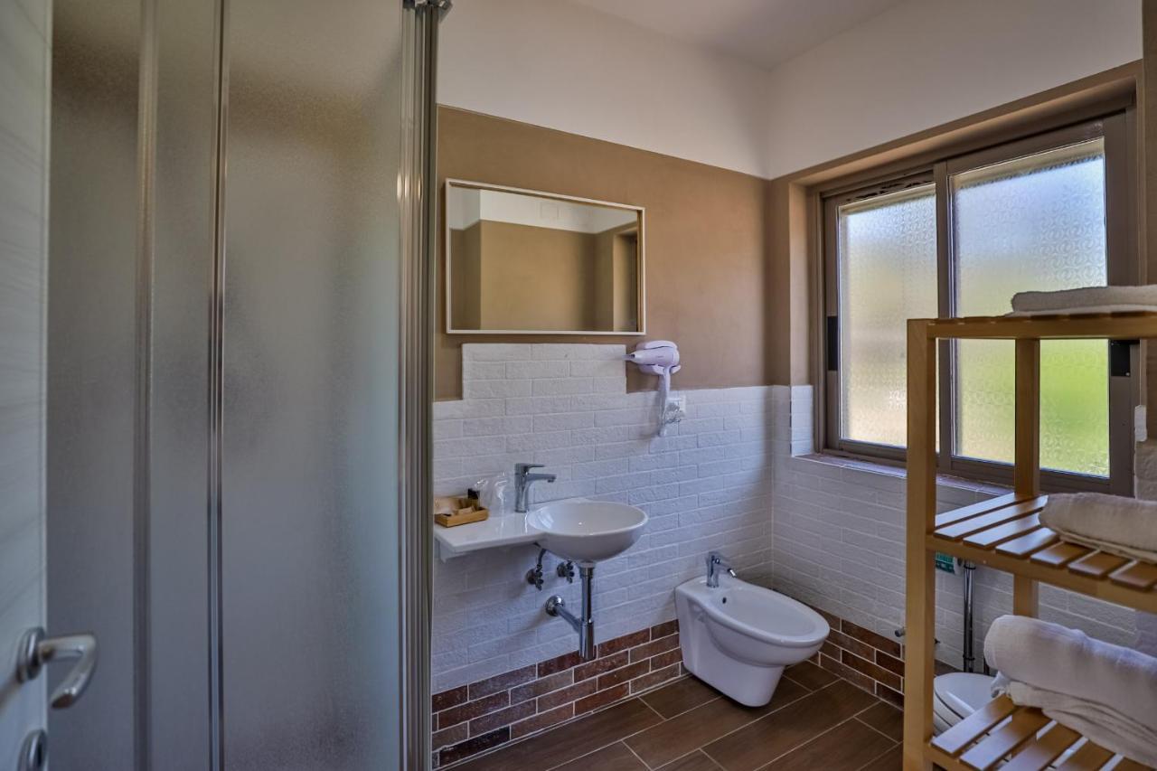 Il Pineto Paestum Food & Rooms Eksteriør billede