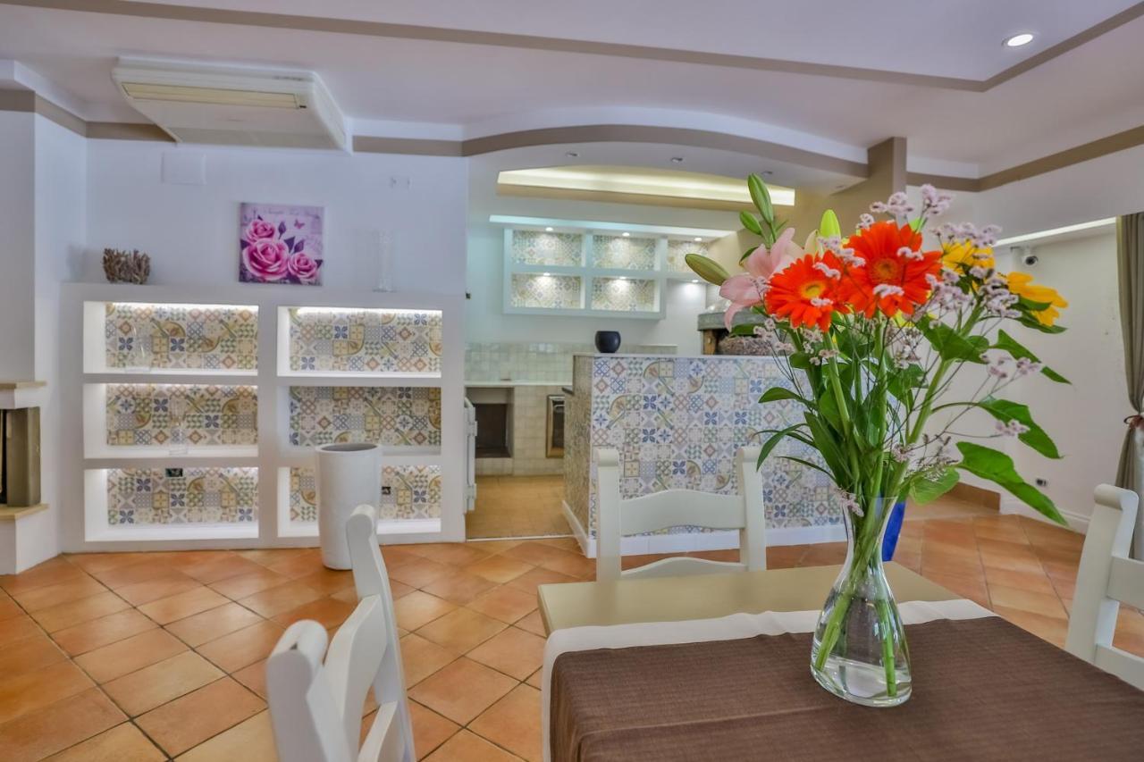 Il Pineto Paestum Food & Rooms Eksteriør billede